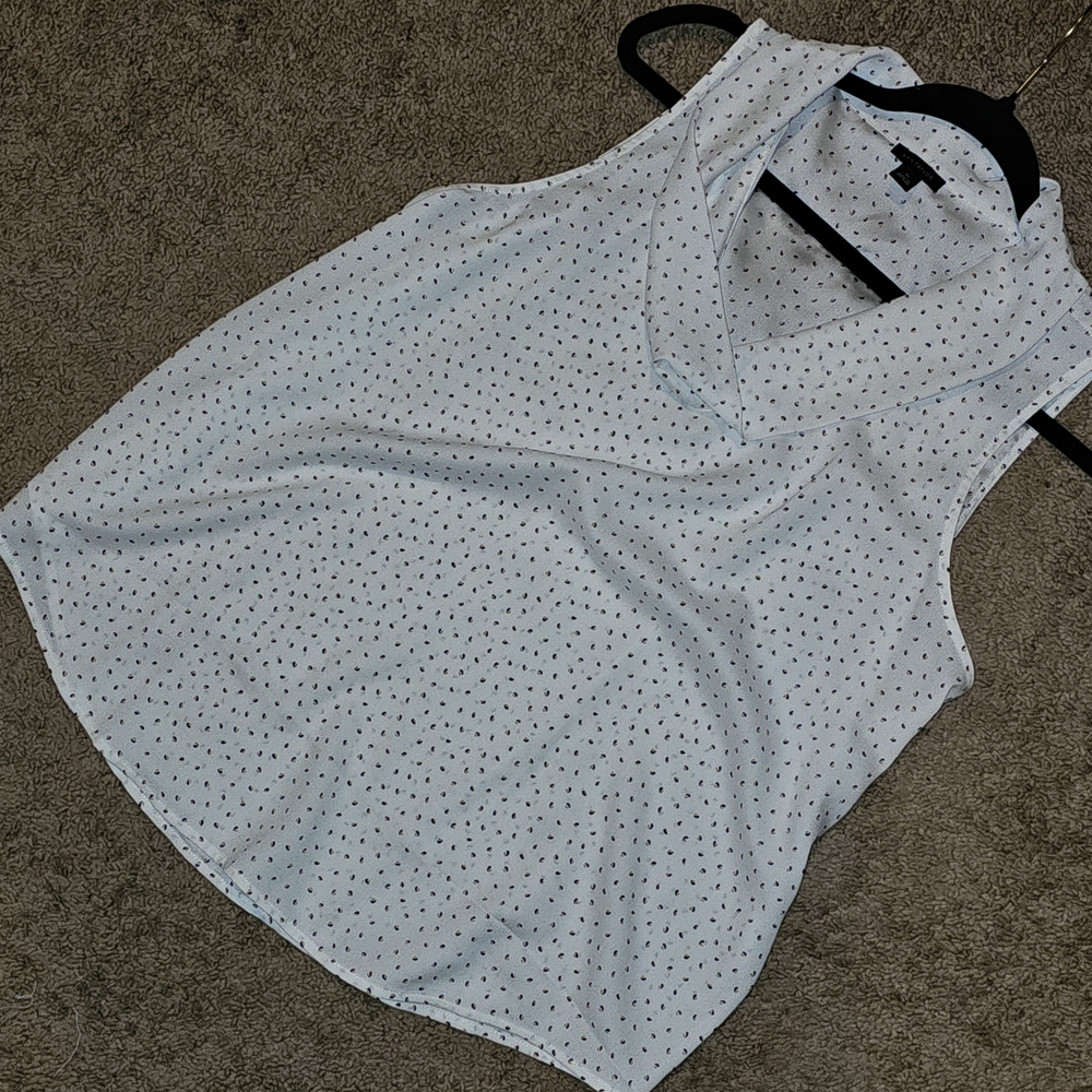 Ann Taylor White Sleeveless Blouse with Black Dots